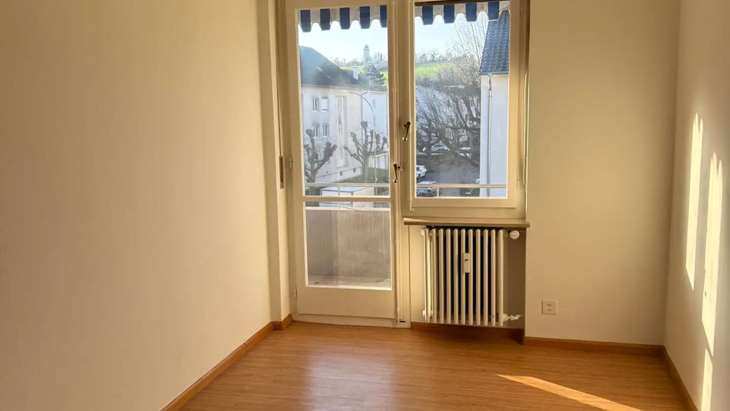 Wohnung mieten - Therwilerstrasse, 4142 Münchenstein - Foto 2