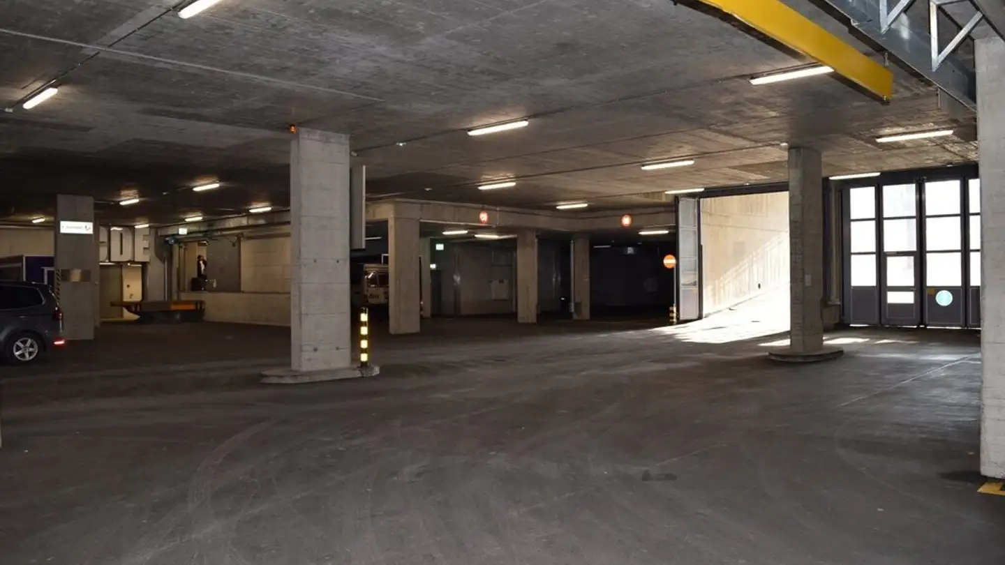 Place de parking souterraine à louer - Alte Winterthurerstrasse 14, 8304 Wallisellen - Photo 4