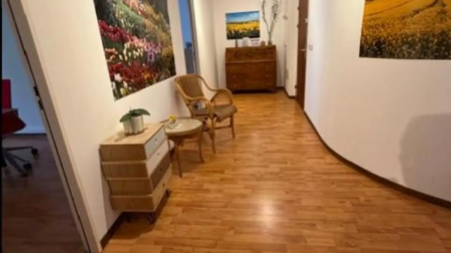 Commercial à louer - Rue De La Combe 11, 1260 Nyon