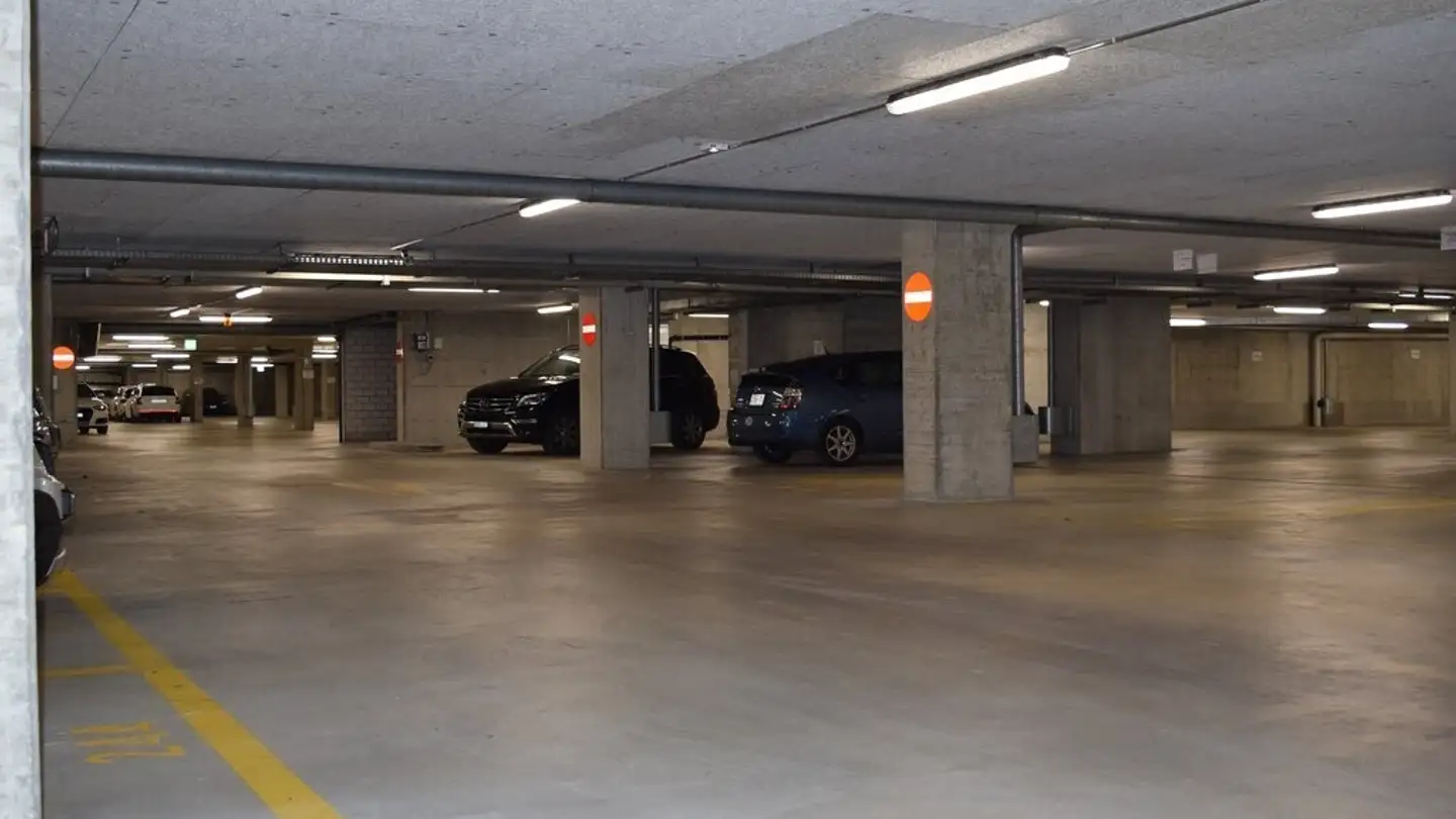 Place de parking souterraine à louer - Alte Winterthurerstrasse 14, 8304 Wallisellen - Photo 3