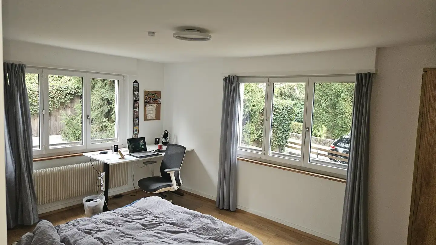 Wohnung mieten - Staatsstrasse 165, 3626 Hünibach - Foto 2