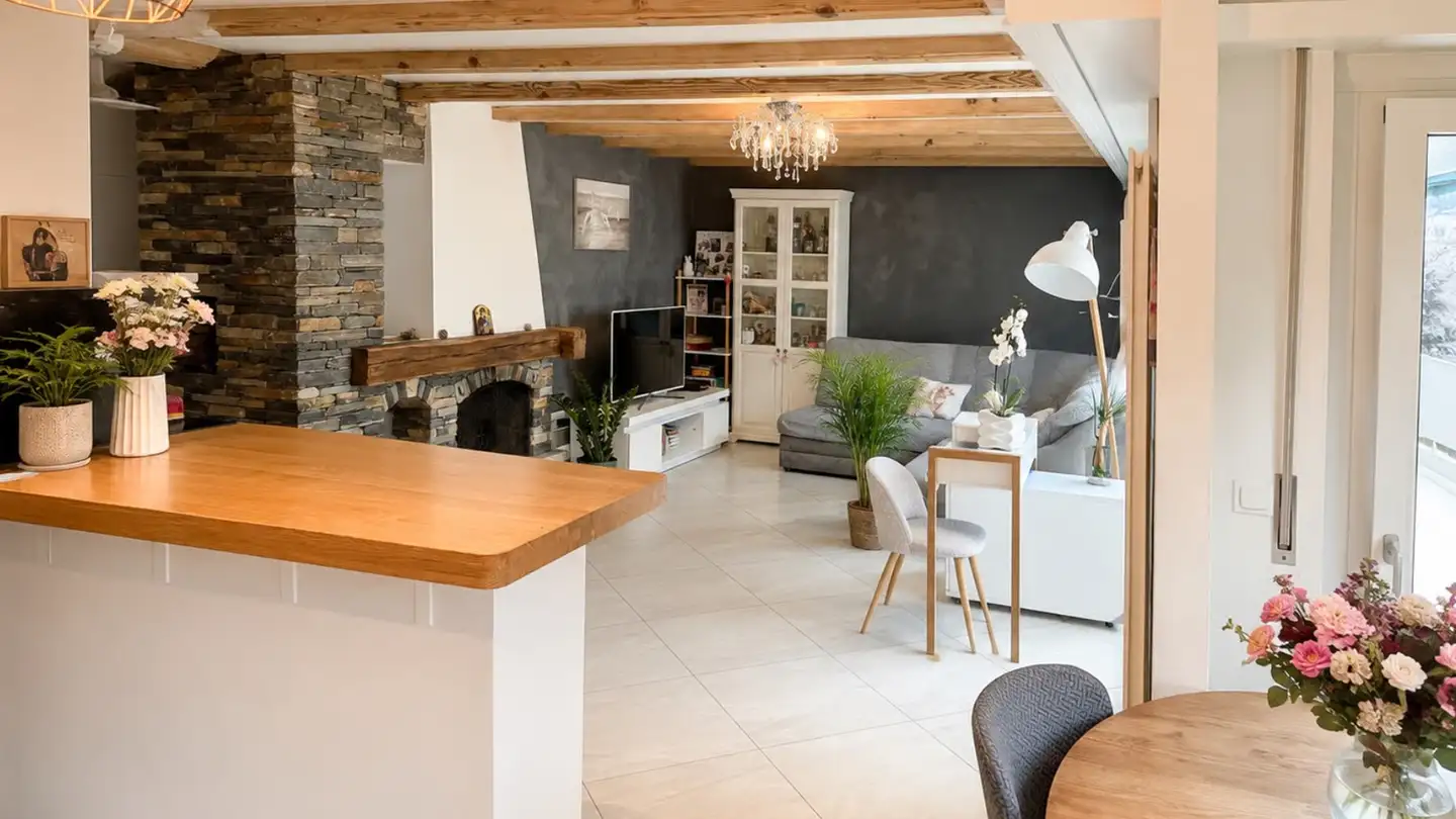 Apartment for sale - 3976 Champzabé