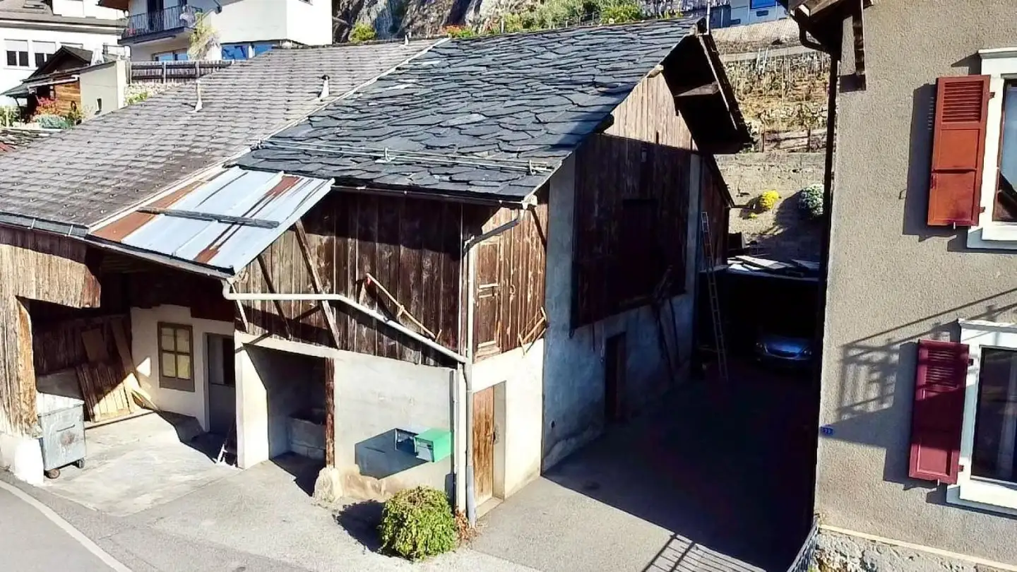 Commercial for sale - 1926 Fully - Photo 2