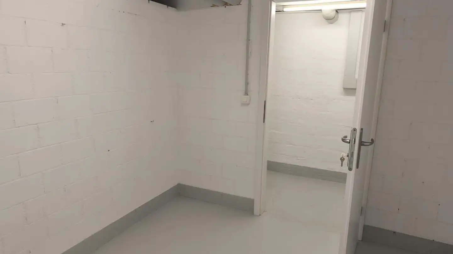 Storage space for rent - Dammstrasse 16, 8152 Glattbrugg - Photo 3