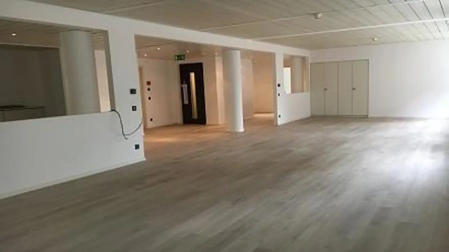 Commercial à vendre - 6830 Chiasso