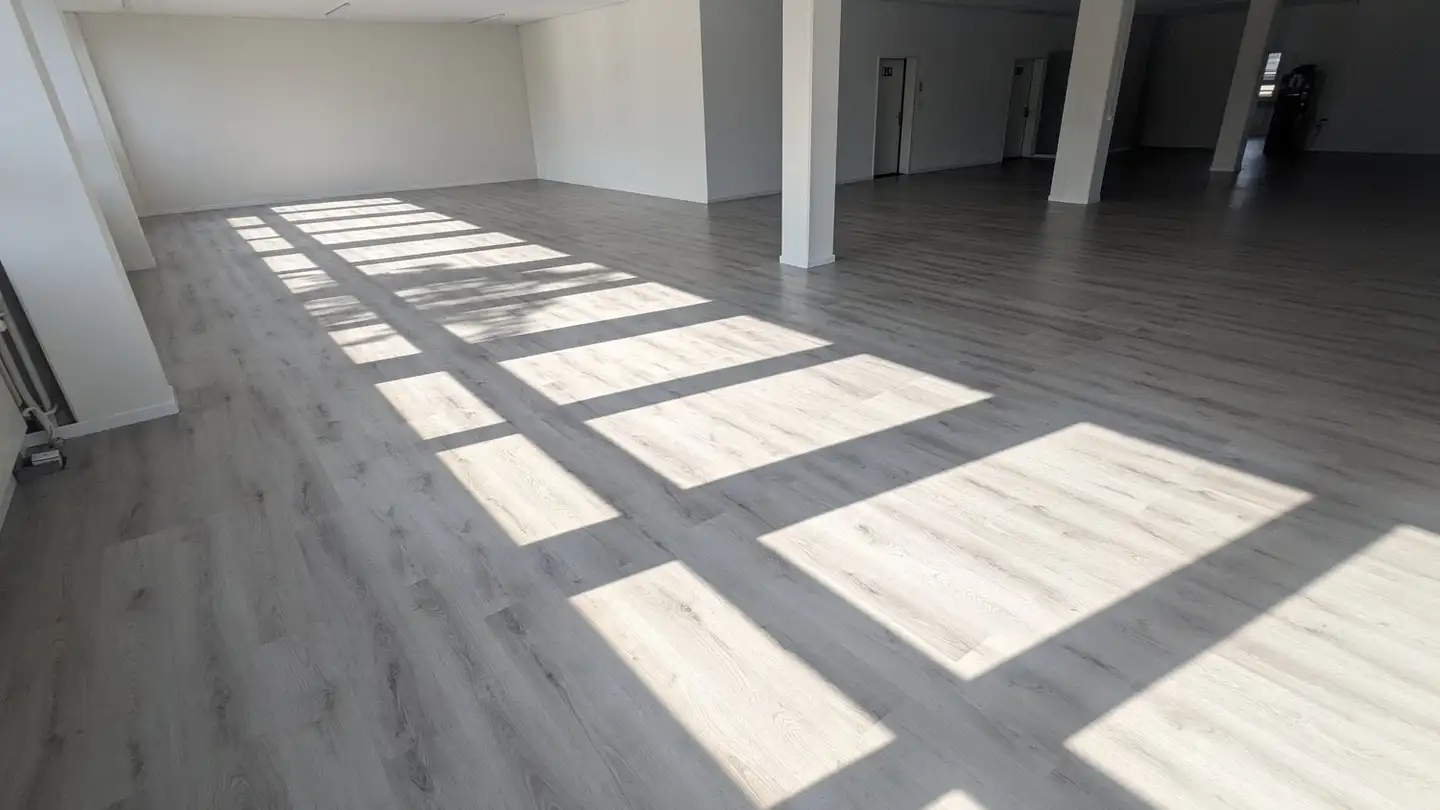 Commerciale in affitto - Lerzenstrasse 27, 8953 Dietikon