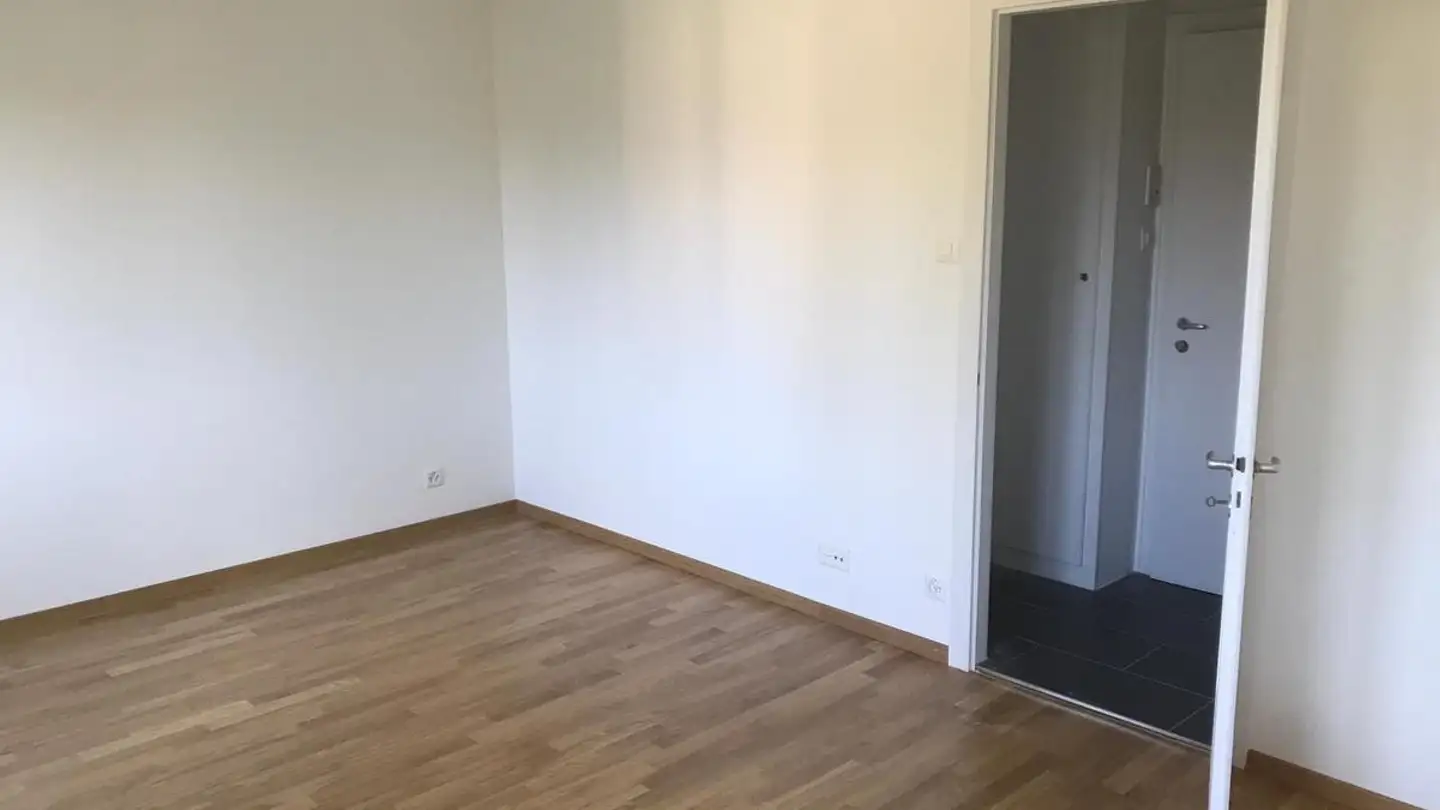 Studio mieten - Rue Des Gentianes 37, 2300 La Chaux-de-Fonds - Foto 2