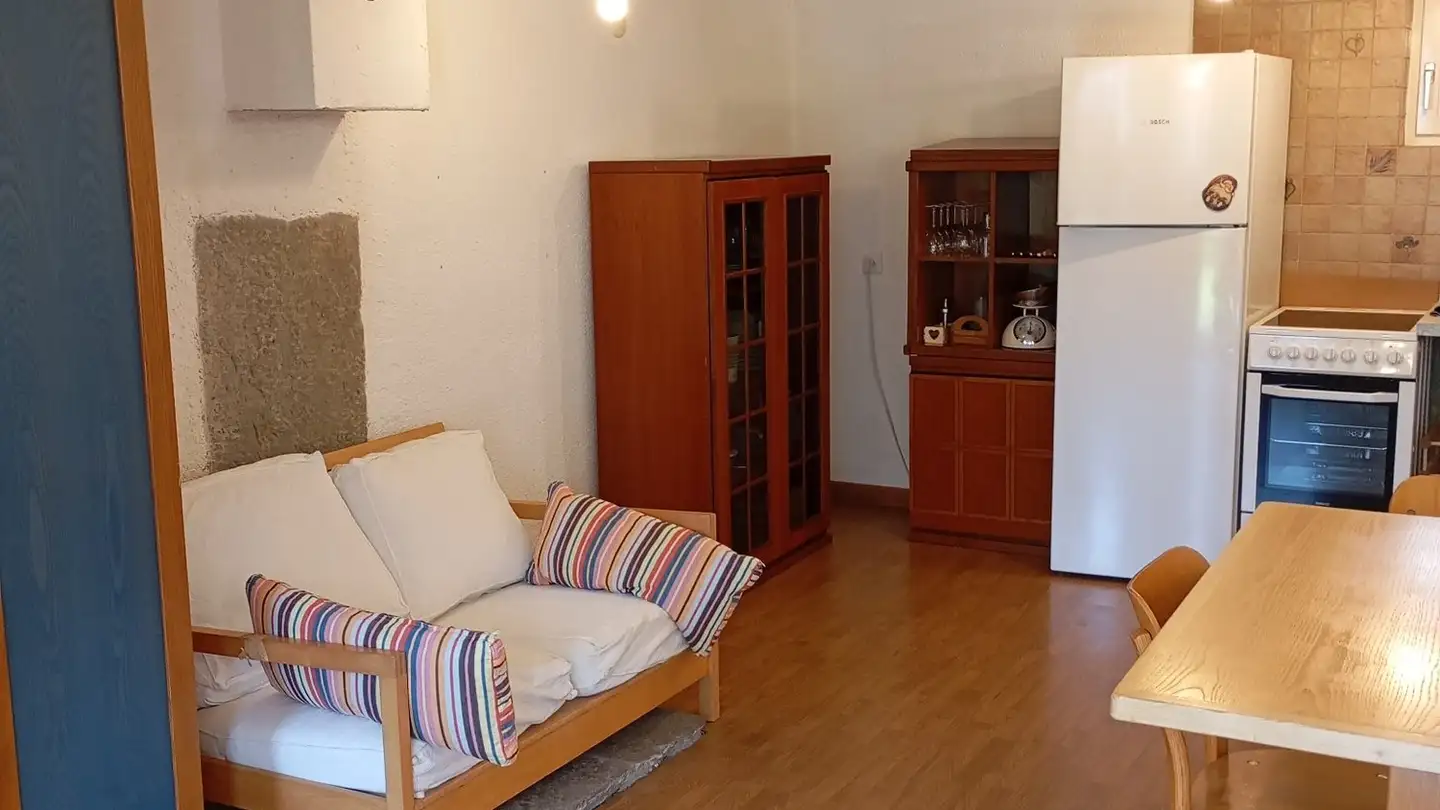 Apartment for rent - 6718 Olivone - Photo 2