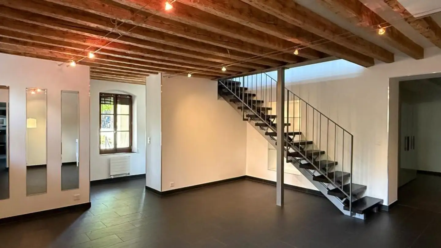 Duplex à louer - 1237 Avully