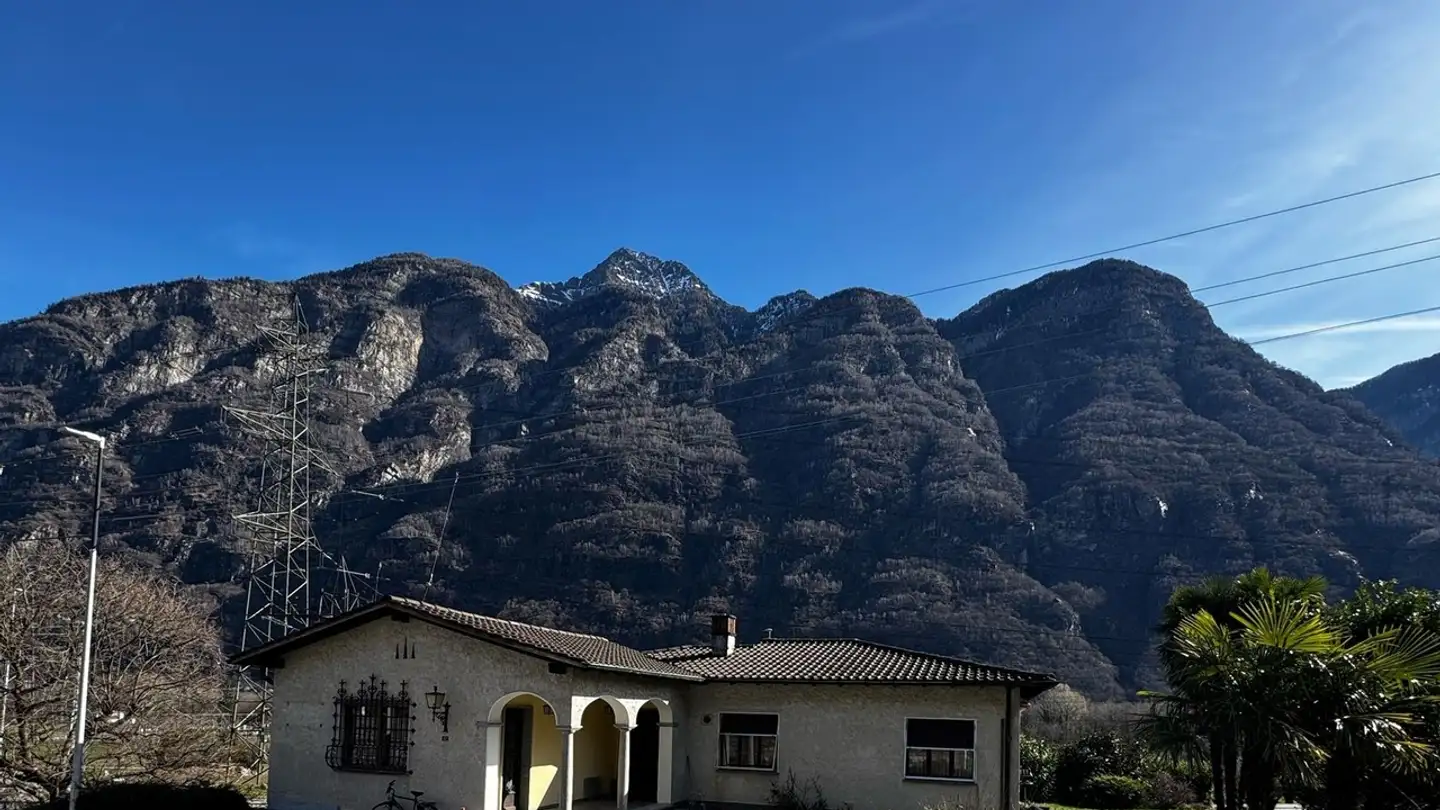 Maison troglodyte à vendre - 6707 Iragna