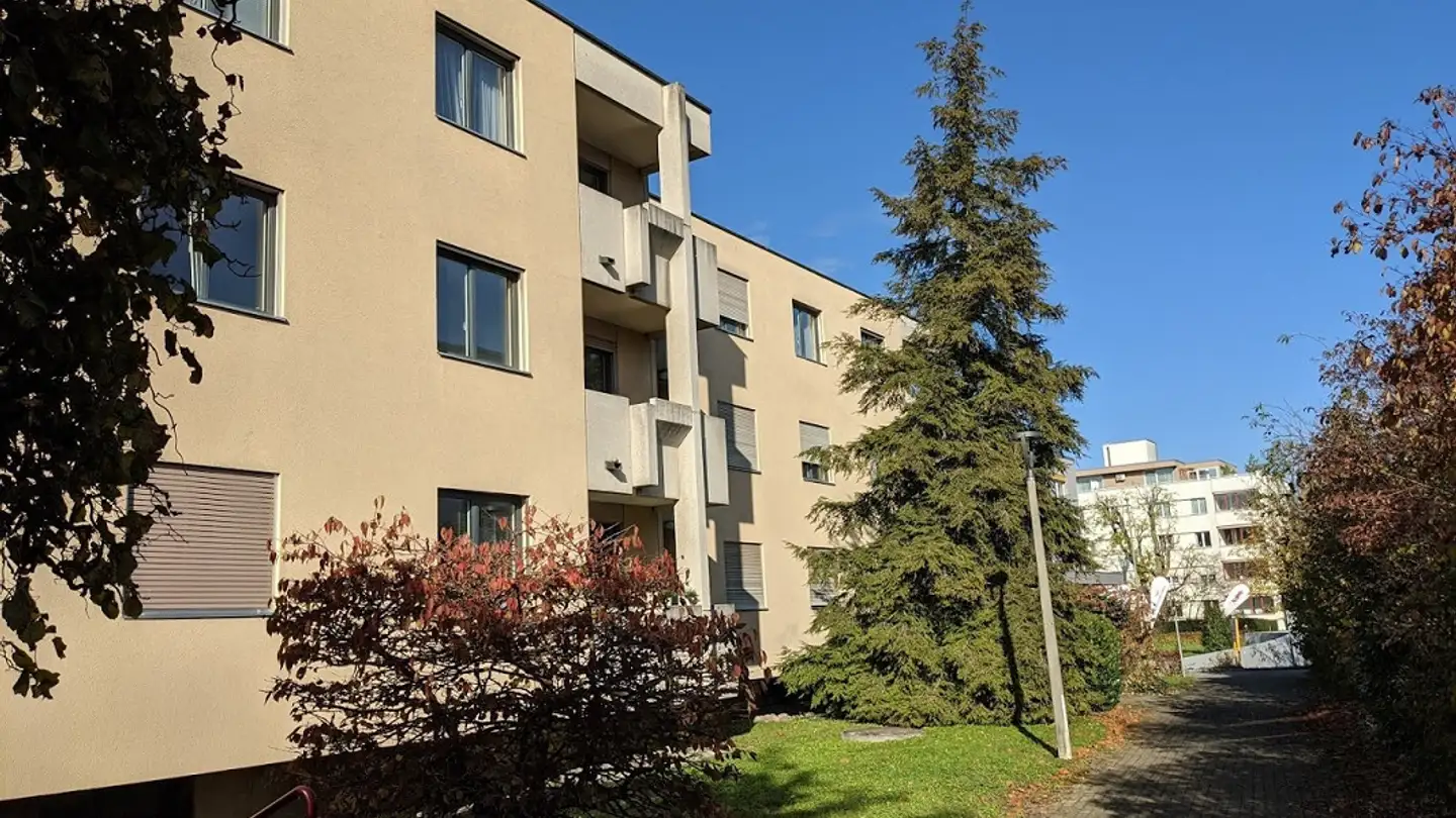 Appartamento in affitto - Leuweg 3, 4153 Reinach BL
