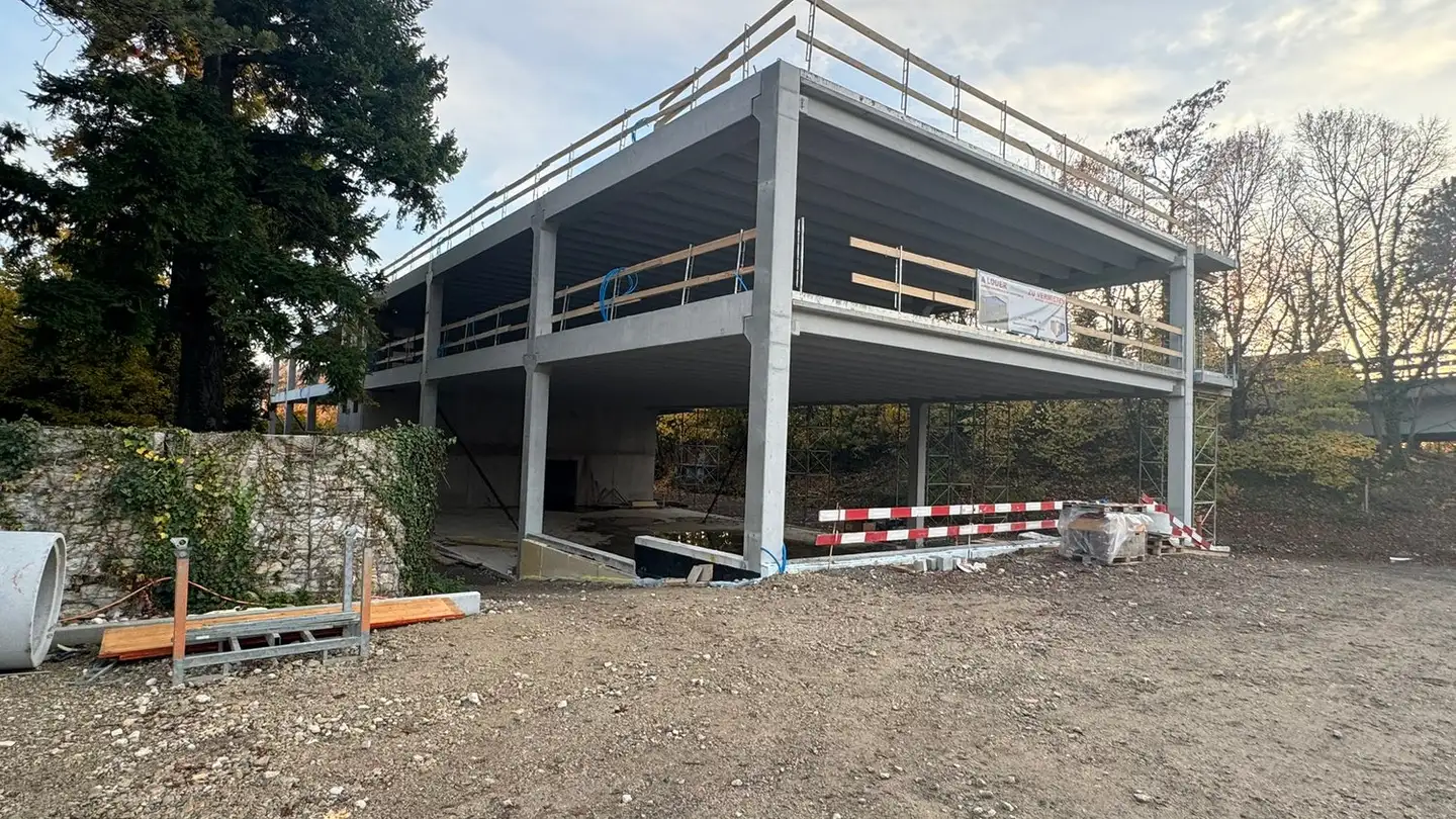 Immeuble industriel à louer - Route De La Neuveville 1b, 2525 Le Landeron - Photo 2