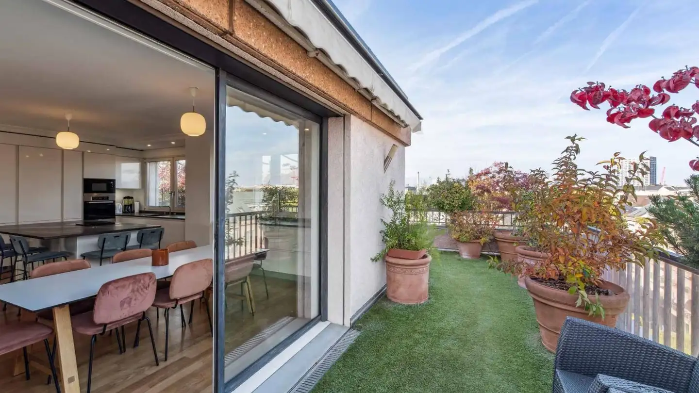 Attique à vendre - 1227 Carouge GE - Photo 2