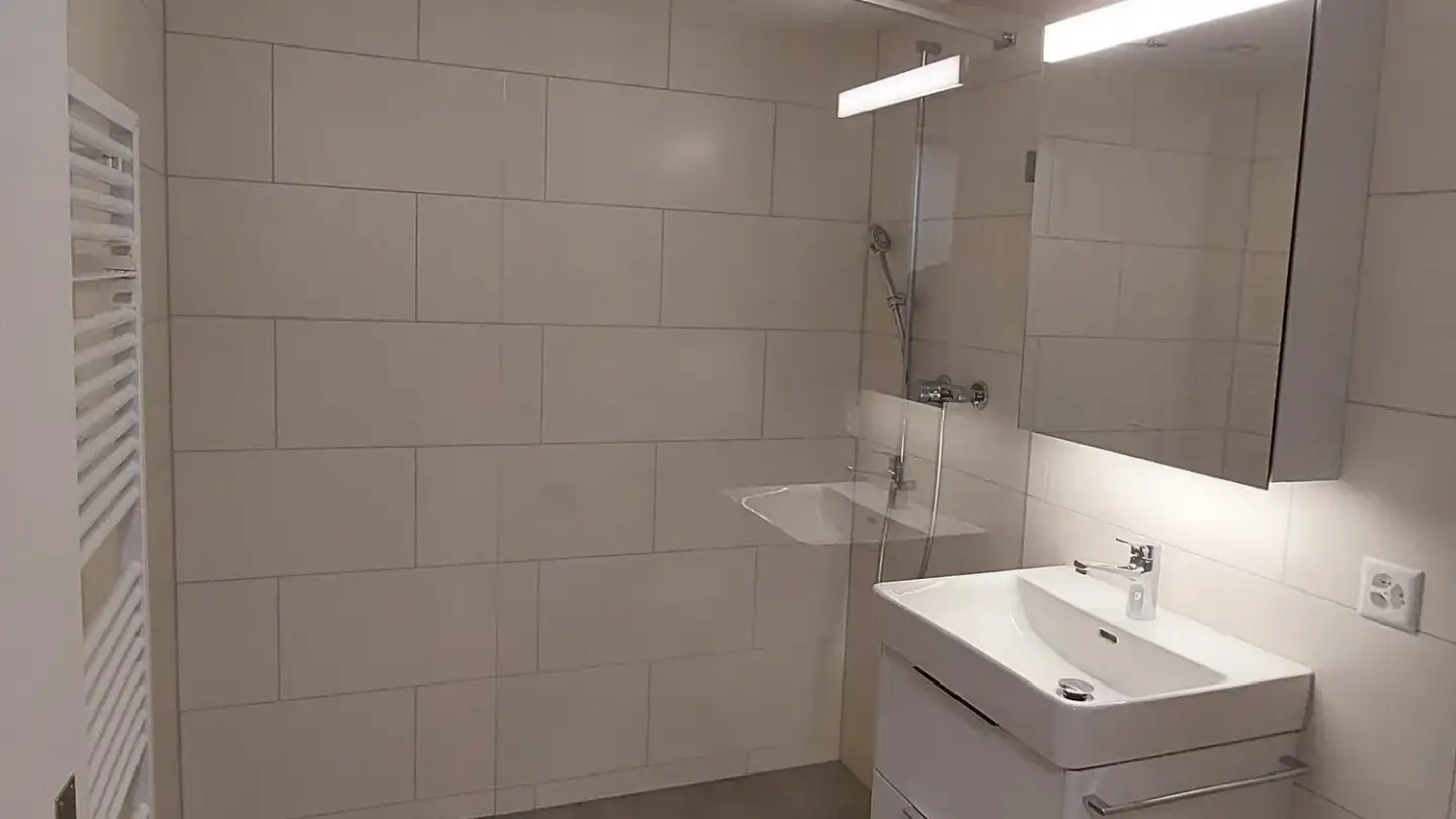 Appartement à louer - Töbelistrasse 7, 8483 Kollbrunn - Photo 4