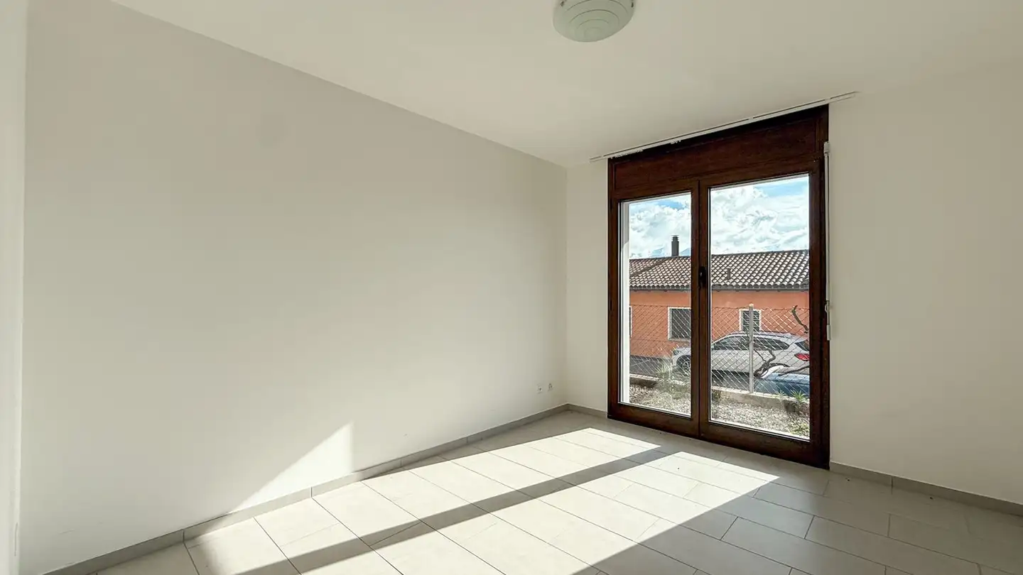 Wohnung mieten - Via Cantonale, 6992 Vernate - Foto 3