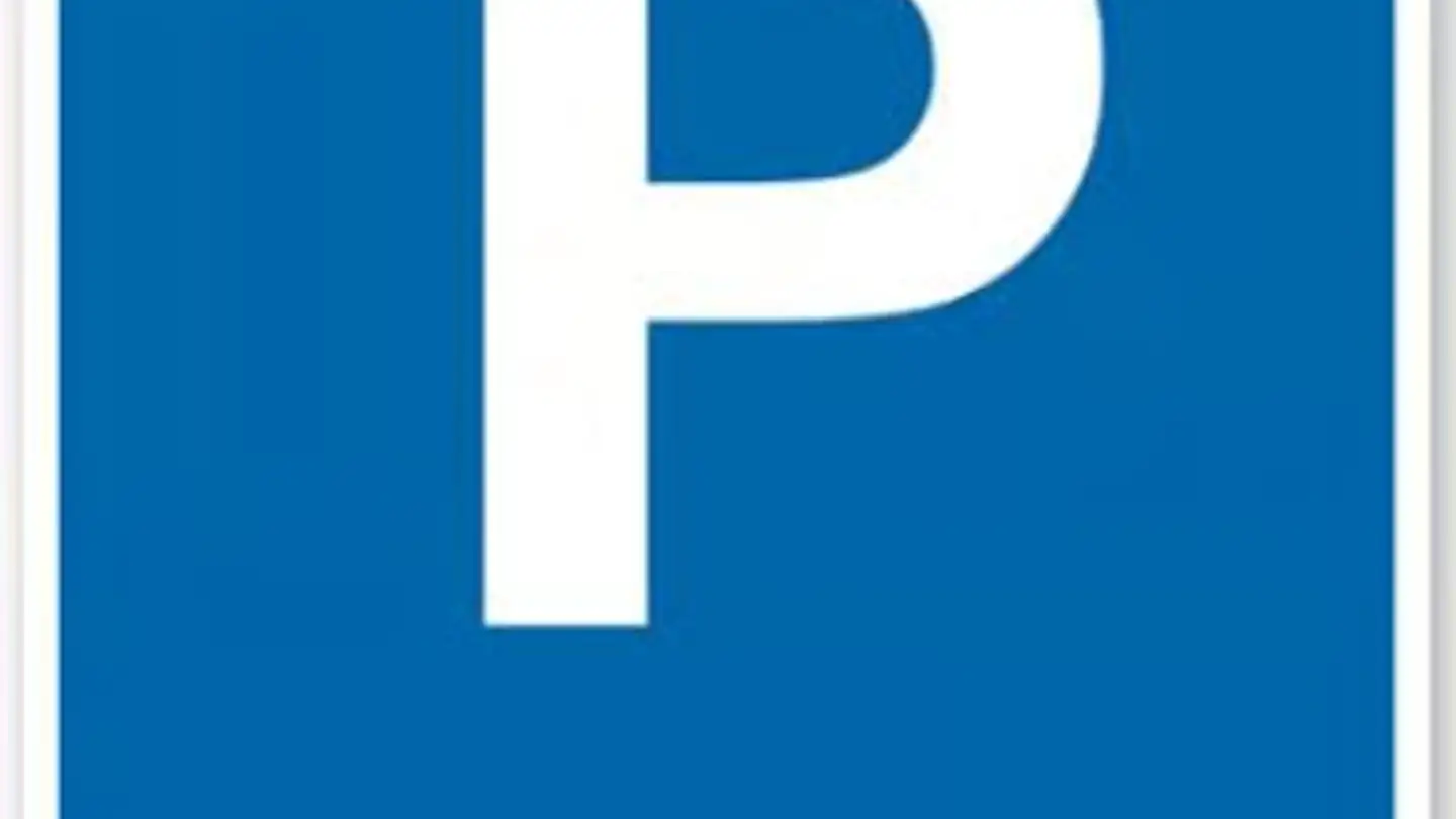 Tiefgaragenstellplatz mieten - Weidstrasse 3, 8118 Pfaffhausen