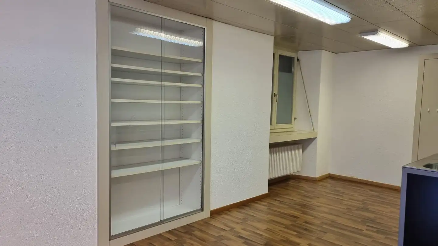 Bureau à louer - 8887 Mels - Photo 3