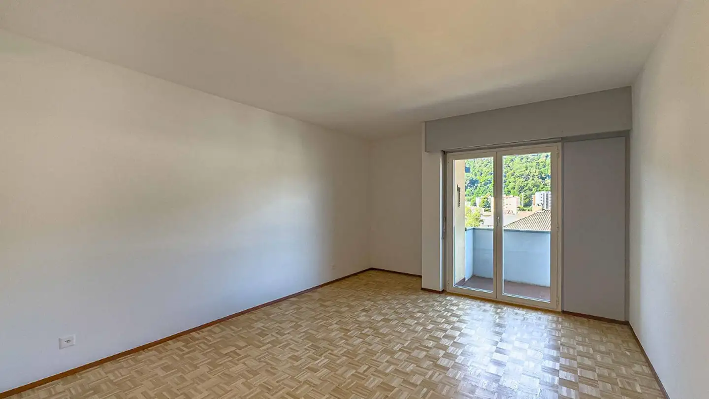 Apartment for rent - Via Vincenzo D'alberti, 6830 Chiasso - Photo 3