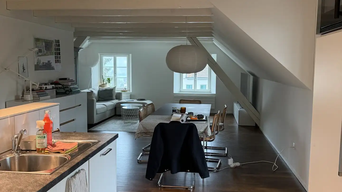 Appartamento in affitto - Buenstrasse 1, 8634 Hombrechtikon