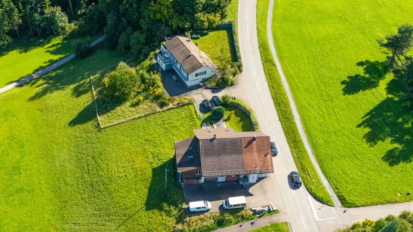 Grande magazzino in vendita - Binzstrasse 5, 8118 Pfaffhausen