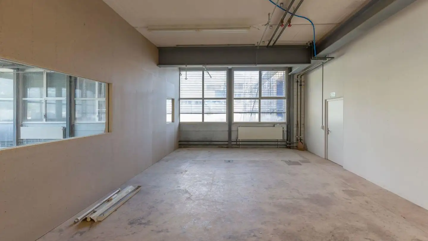 Spazio di archiviazione in affitto - Am Linthli, 8752 Näfels - Photo 4