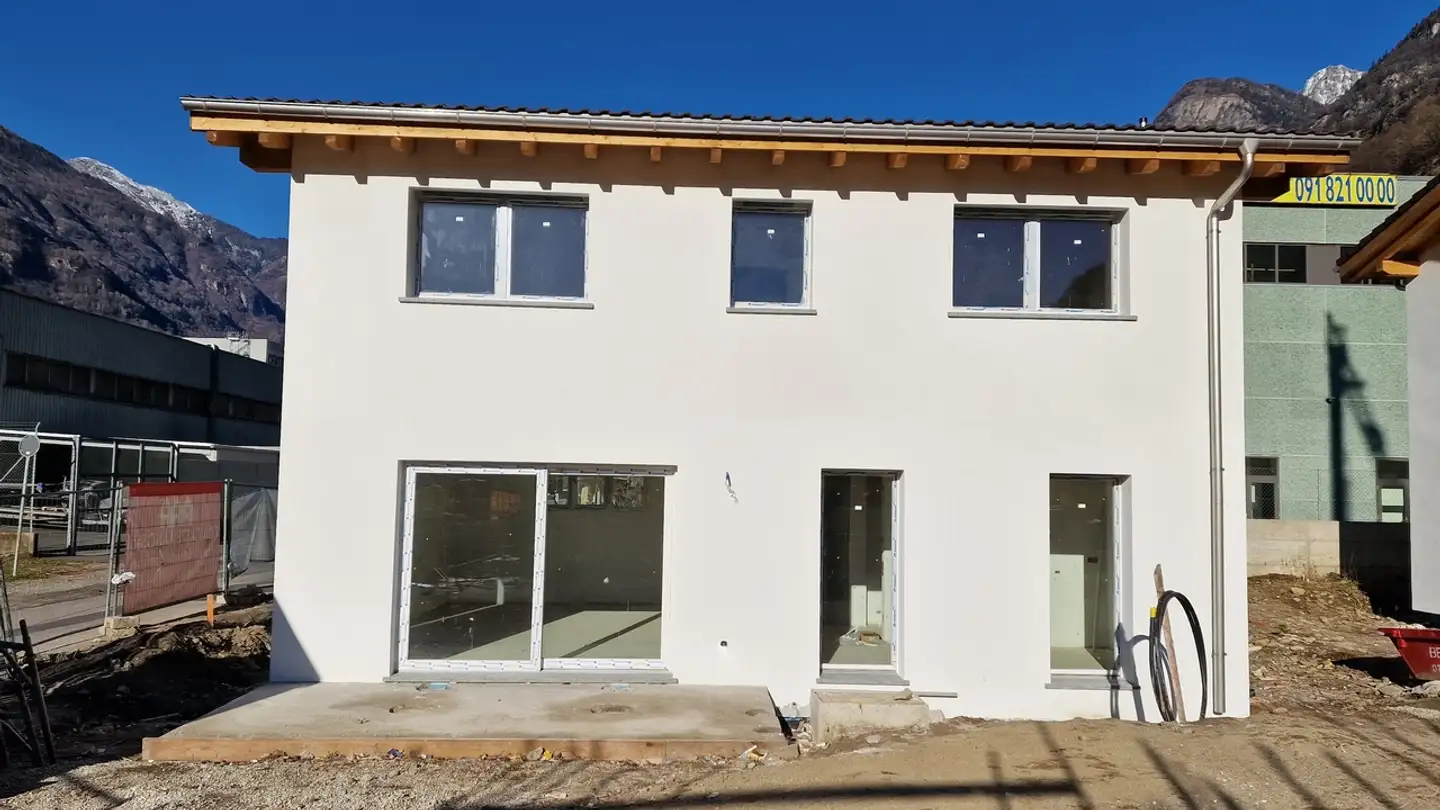 Casa singola in vendita - 6593 Cadenazzo