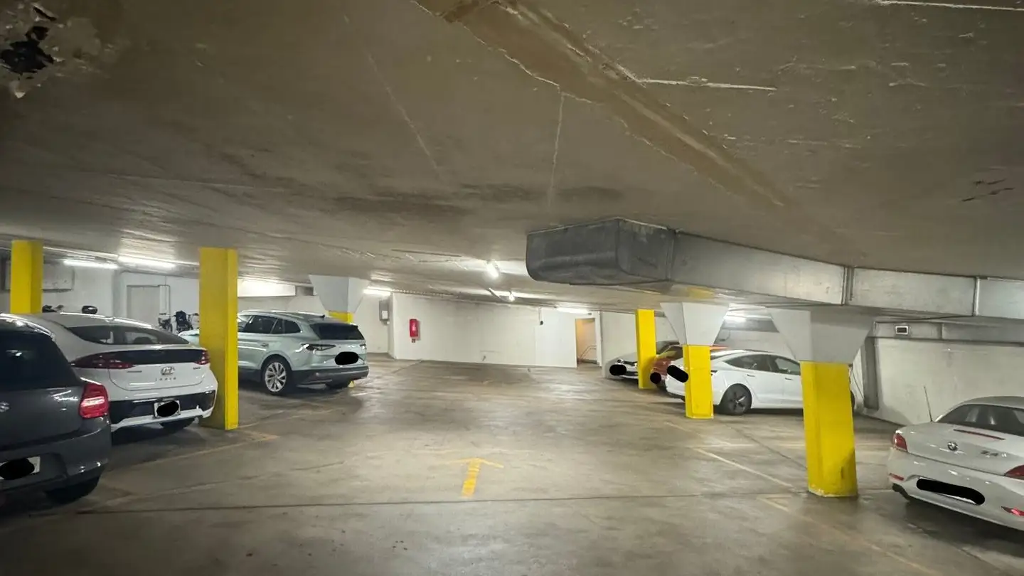 Underground parking space for rent - Märzenbühlstrasse 23, 8102 Oberengstringen - Photo 3