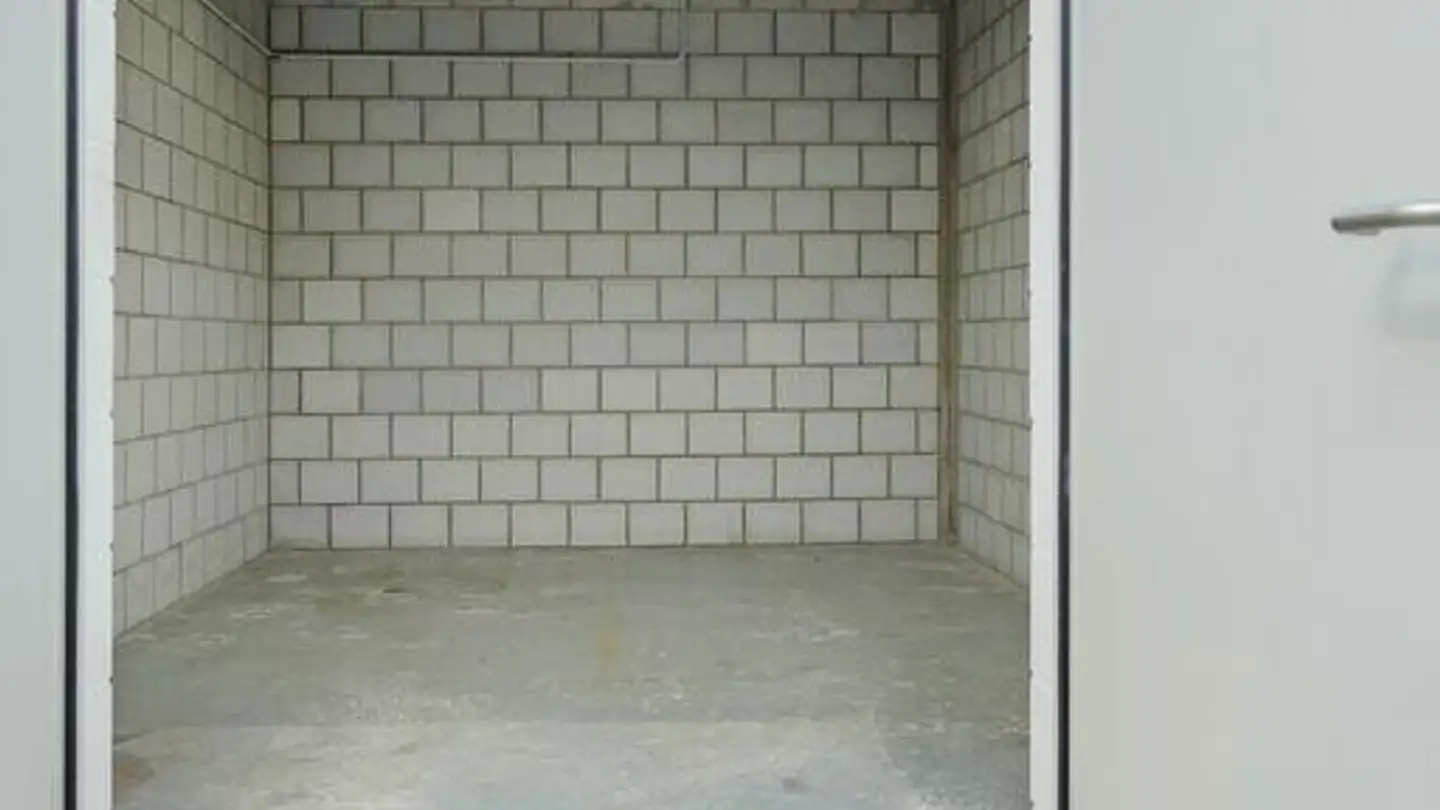 Storage space for rent - Schachenweg 24, 3250 Lyss