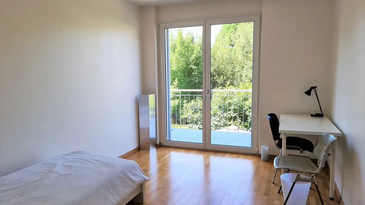 Single room for rent - Chemin De Champvent 10, 1008 Jouxtens-Mézery