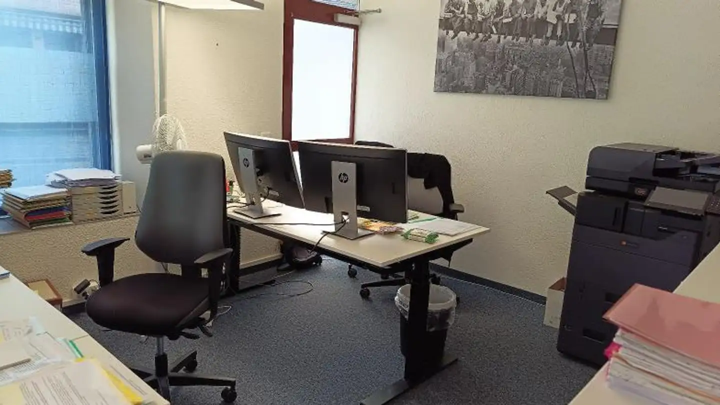 Bürofläche mieten - Hofwiesenstrasse 2, 8634 Hombrechtikon - Foto 3