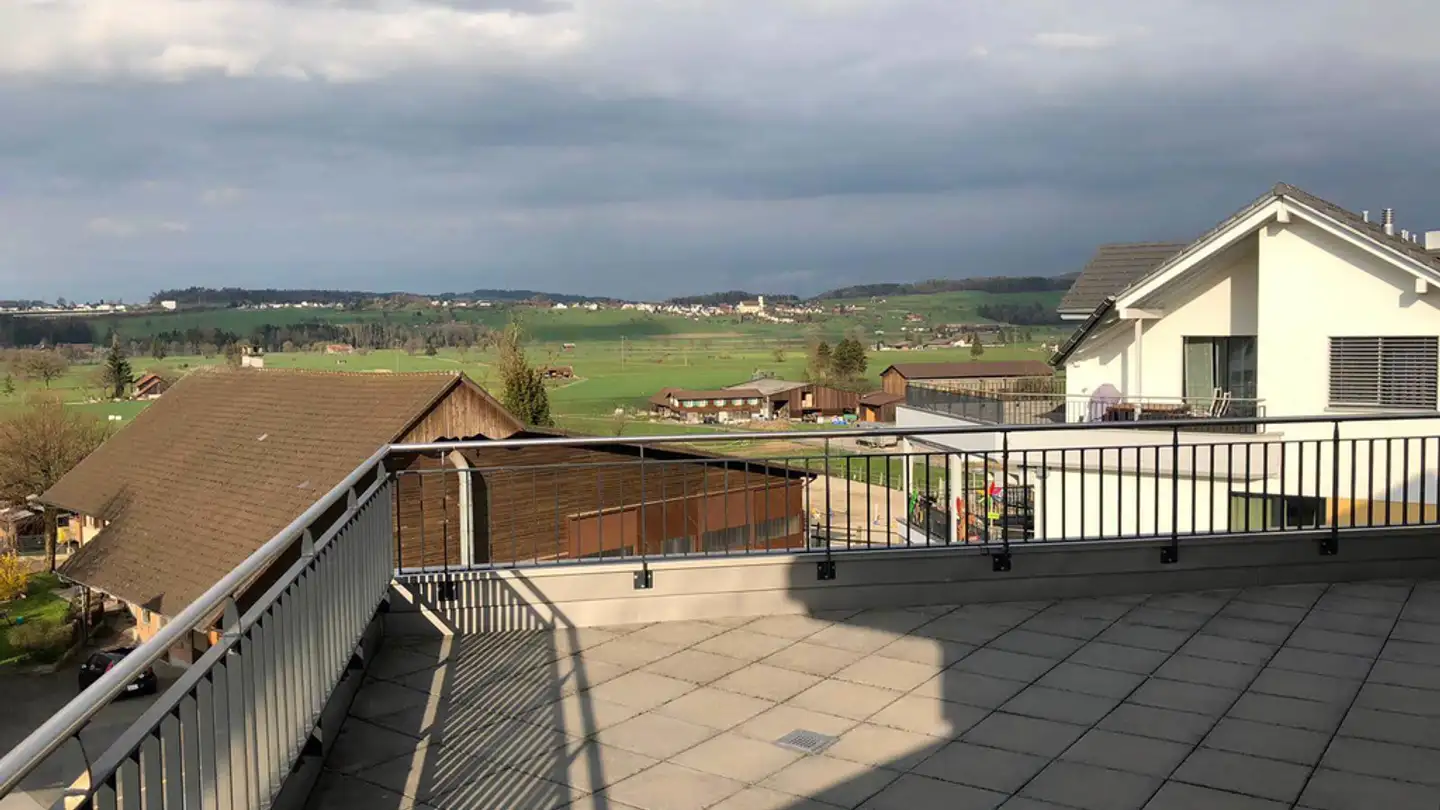 Dachgeschosswohnung mieten - Mitteldorfstrasse 19a, 6232 Geuensee