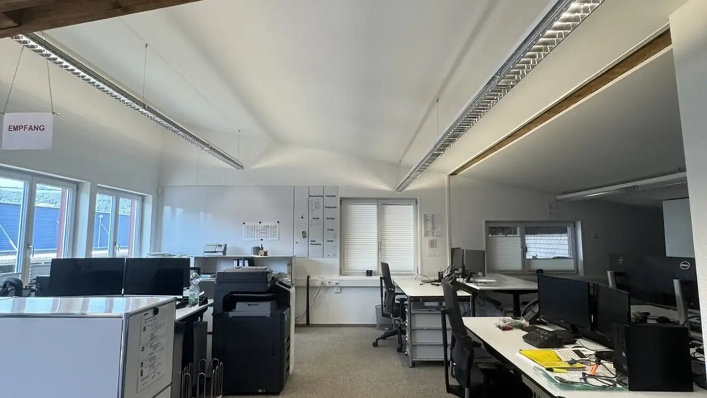 Commercial for rent - Bahnhofstrasse 10, 5436 Würenlos - Photo 2