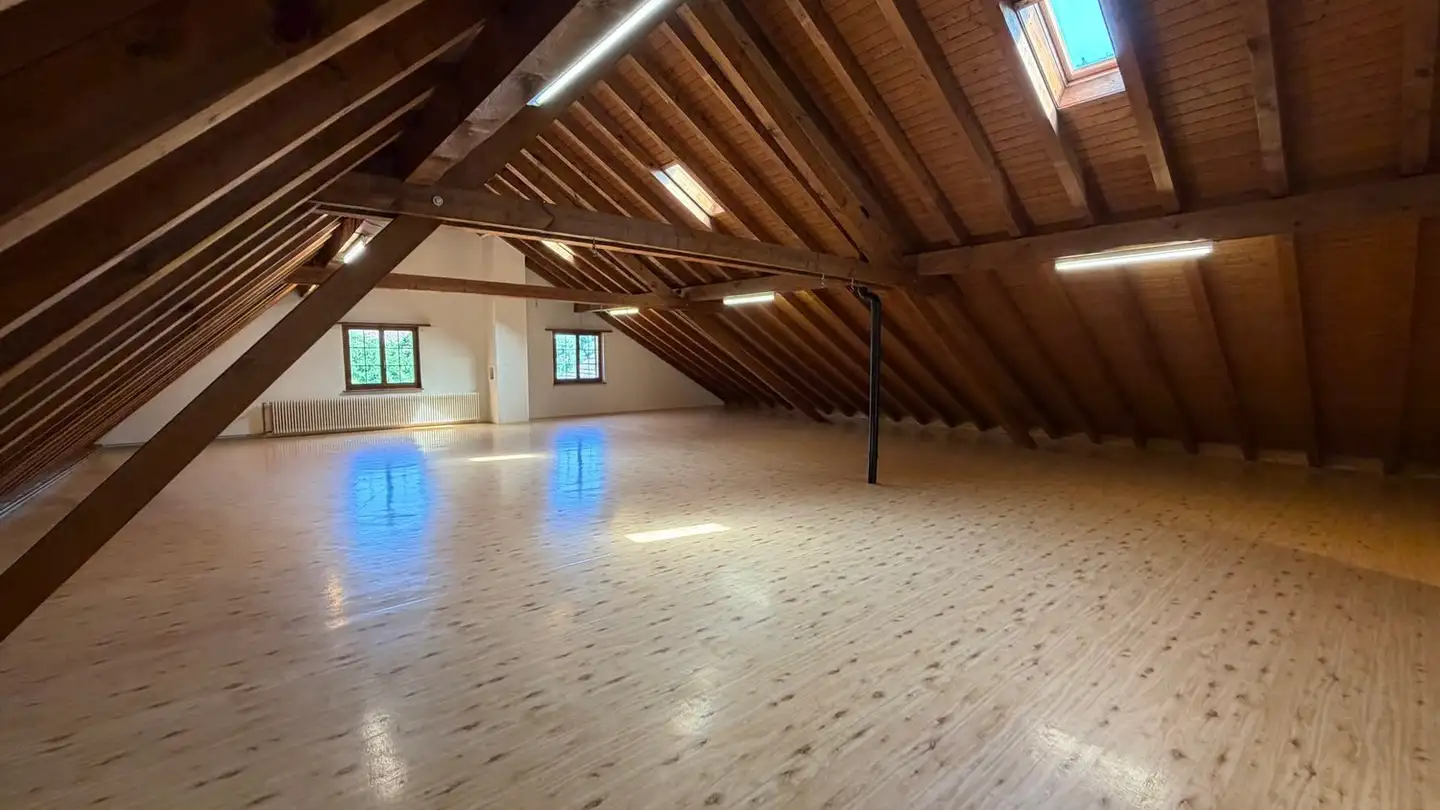 Gewerbe mieten - Geissackerstrasse 28, 8157 Dielsdorf