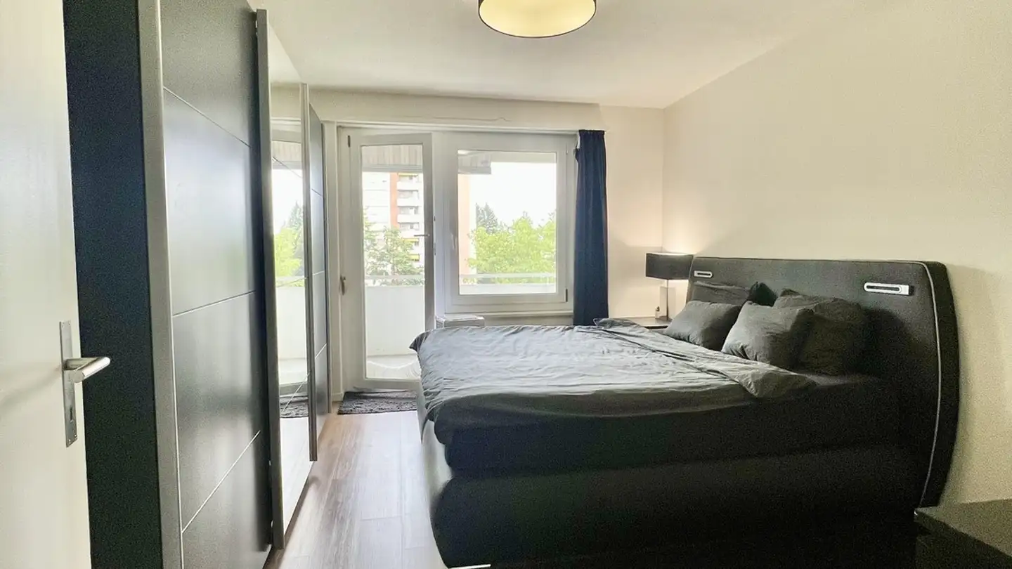Furnished apartment for rent - Kolbenacker 7, 8052 Zürich - Photo 4