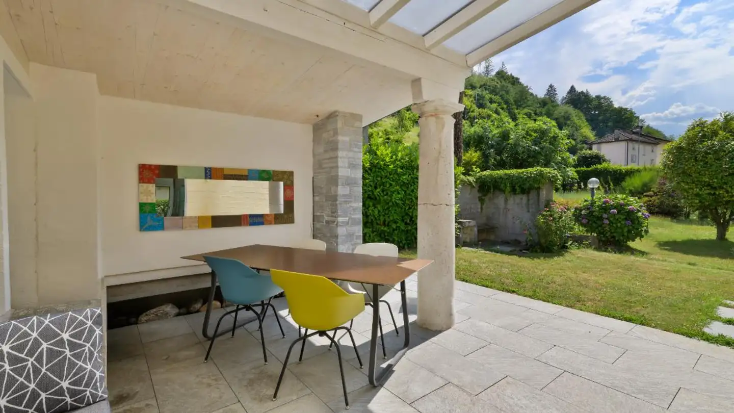 Stepped house for sale - Via Golino, 6656 Golino