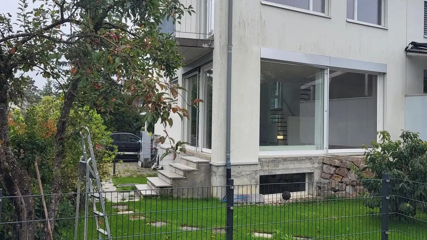 Casa bifamiliare in affitto - Ahornstrasse 12, 4142 Münchenstein - Photo 2