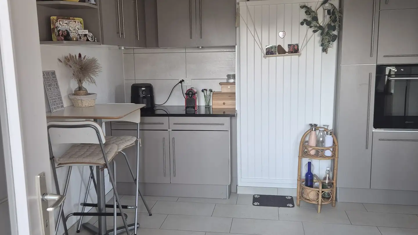 Apartment for rent - Corges 43, 1551 Vers-chez-Perrin - Photo 3