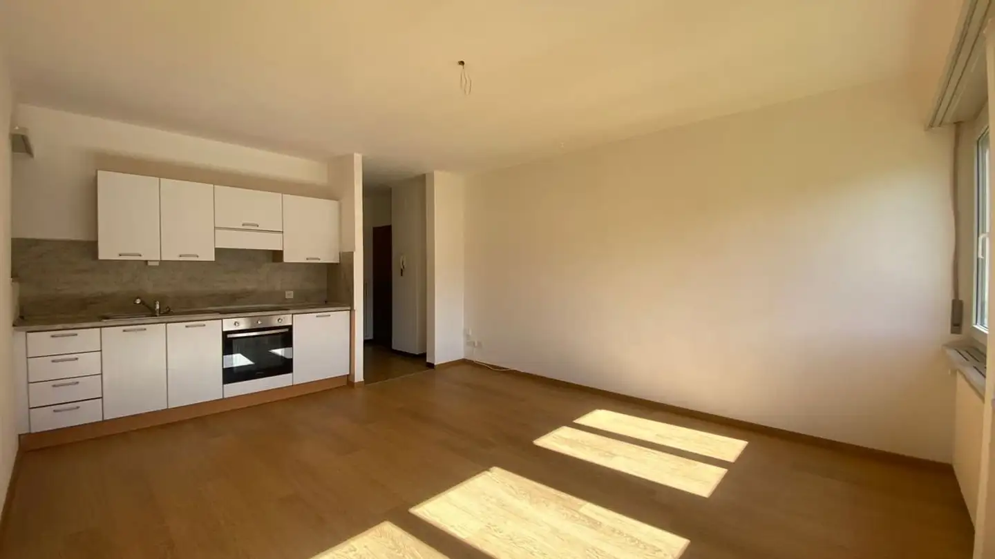 Apartment for rent - 6512 Giubiasco - Photo 2