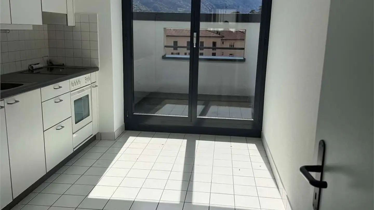 Wohnung mieten - 6500 Bellinzona - Foto 4