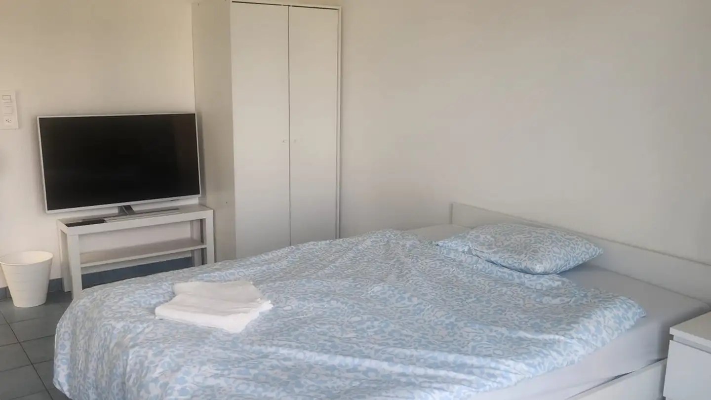 Chambre à louer - 8152 Glattbrugg
