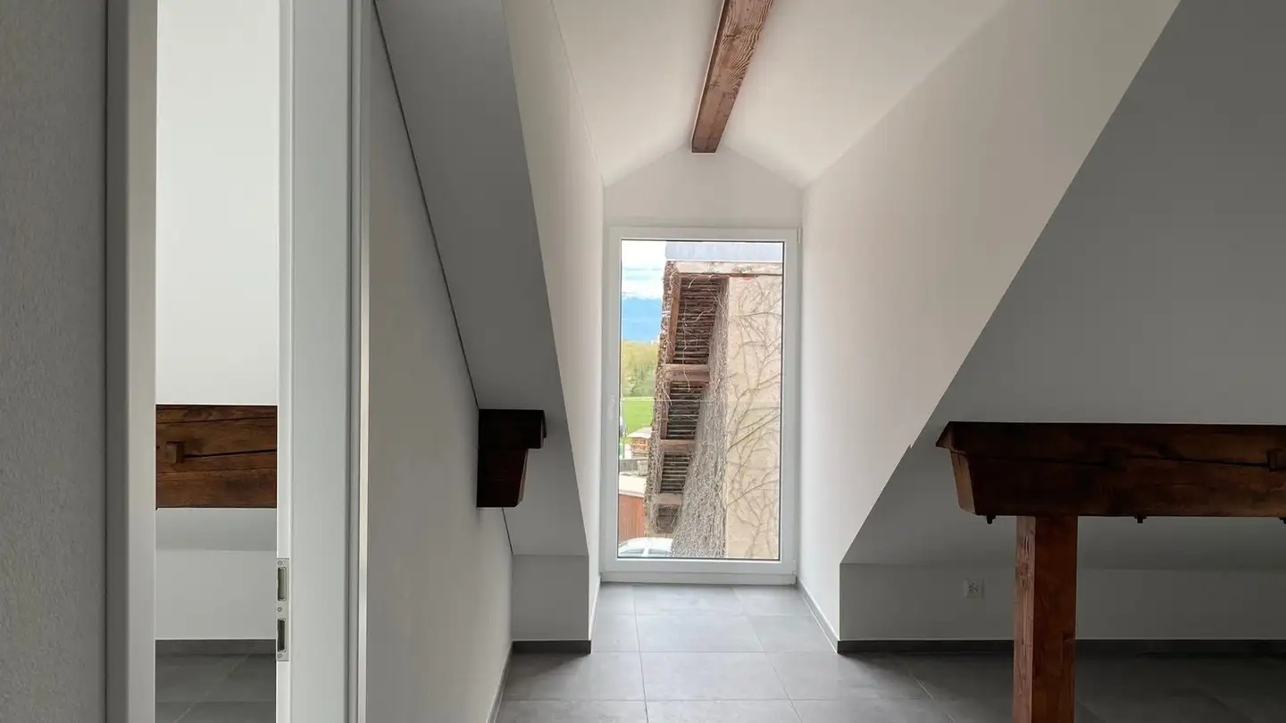 Apartment for rent - 1127 Clarmont - Photo 2