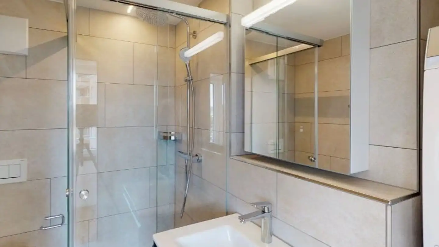 Apartment for rent - Bahnhofstrasse 12, 8854 Siebnen - Photo 4