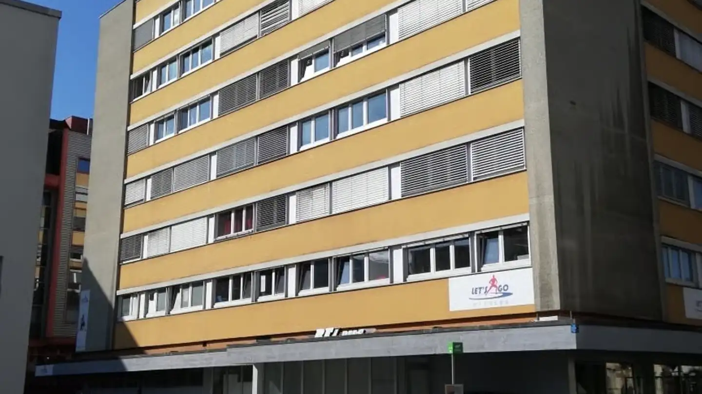 Commerciale in affitto - Rue Henry-Grandjean 1, 2400 Le Locle