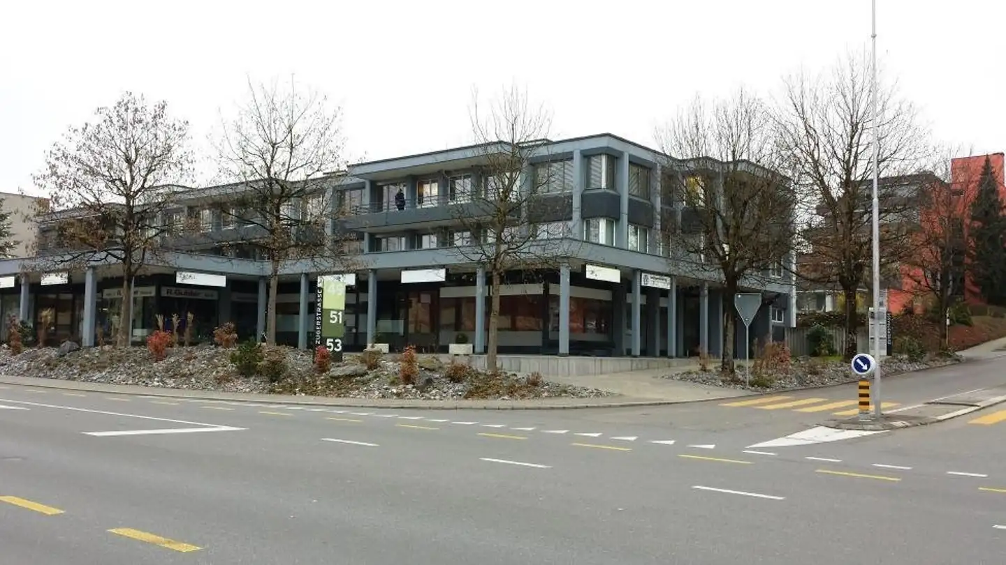 Tiefgaragenstellplatz mieten - Zugerstrasse 49, 6330 Cham
