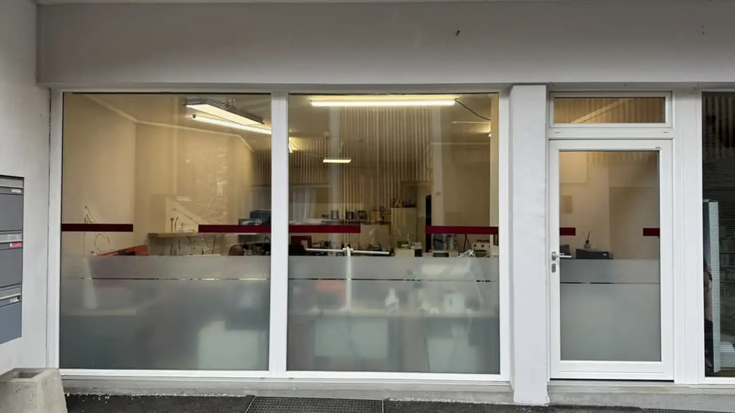 Commercial for rent - Place Saint-André 5, 1893 Muraz (Collombey)