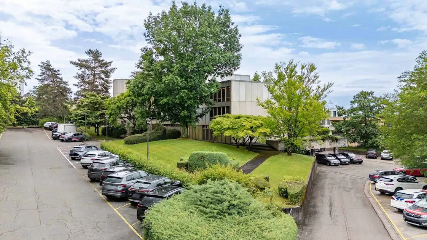 Office space for rent - 1023 Crissier