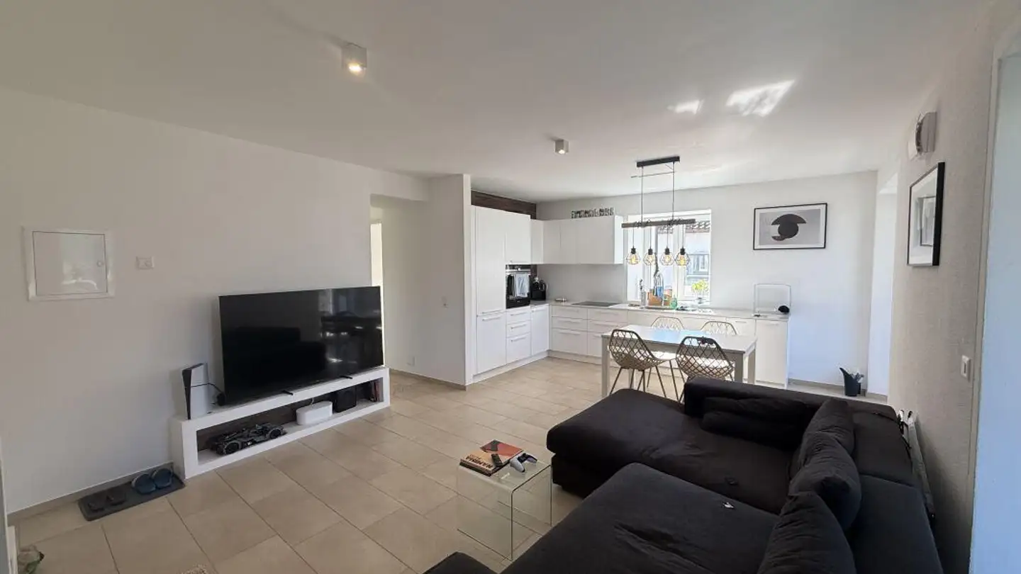 Apartment for rent - Via Taiada 40, 6517 Arbedo - Photo 3
