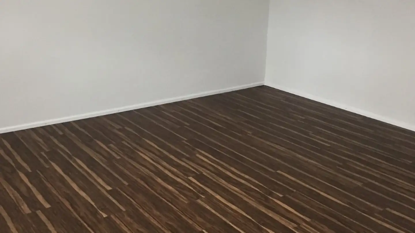 Hobby room for rent - Feldeggweg 1, 5033 Buchs AG