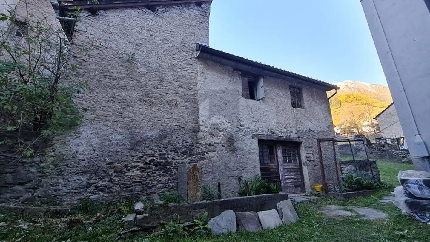 Appartement à vendre - 6563 Mesocco - Photo 4