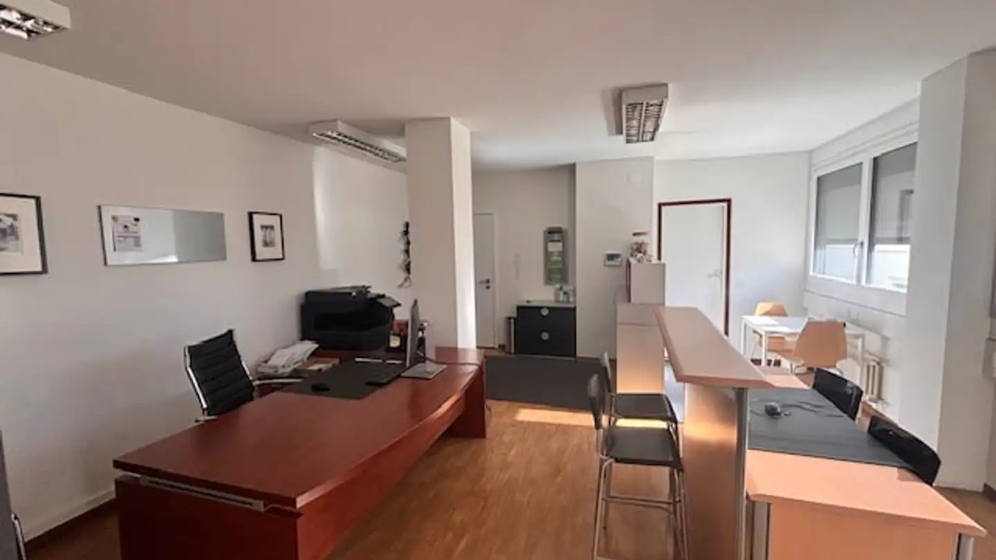 Spazio ufficio in affitto - 6830 Chiasso - Foto 3